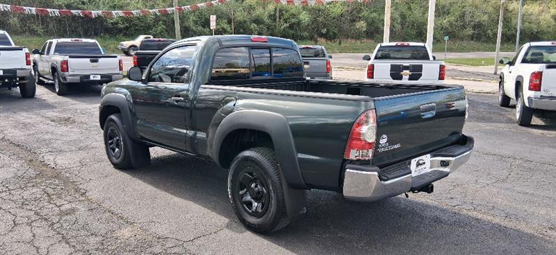 Toyota Tacoma Regular Cab 4WD 2011