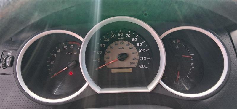 Toyota Tacoma Regular Cab 4WD 2011