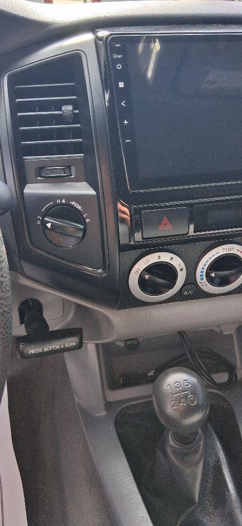 Toyota Tacoma Regular Cab 4WD 2011