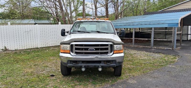 Ford F-550  2001