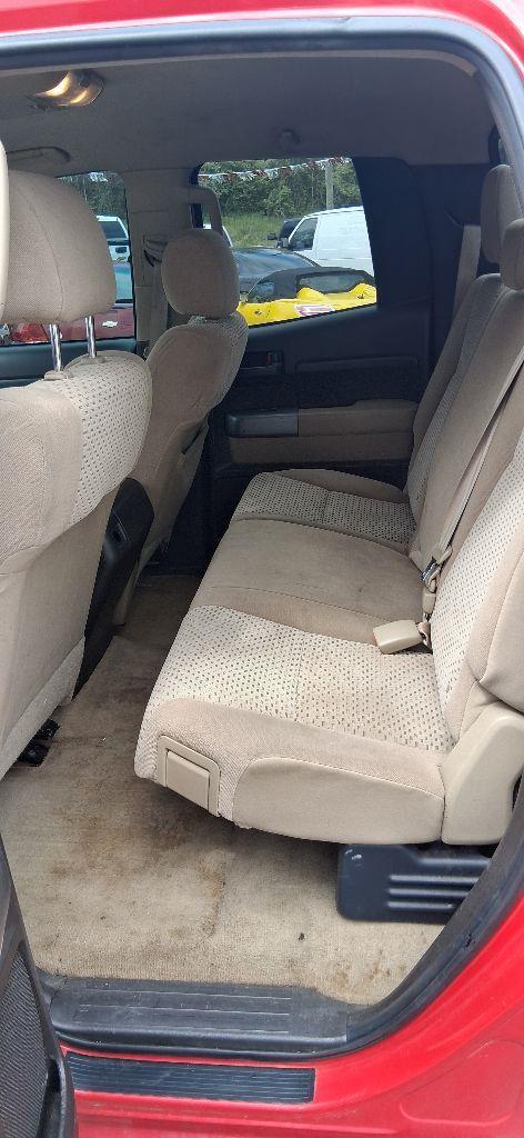 Toyota Tundra Tundra-Grade 5.7L FFV Double Cab 4WD 2010