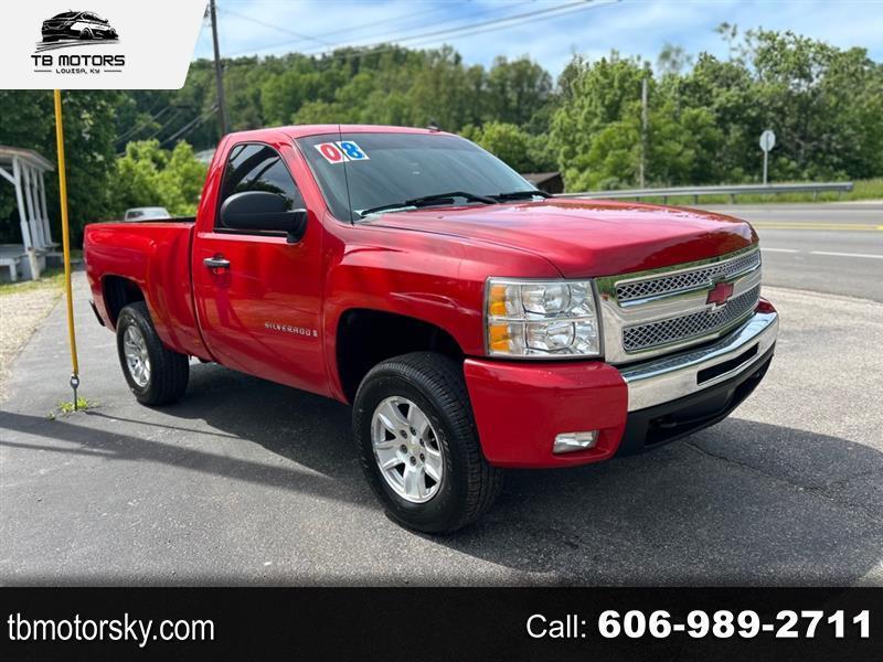 2008 Chevrolet Silverado 1500 LT1 Std. Box 4WD