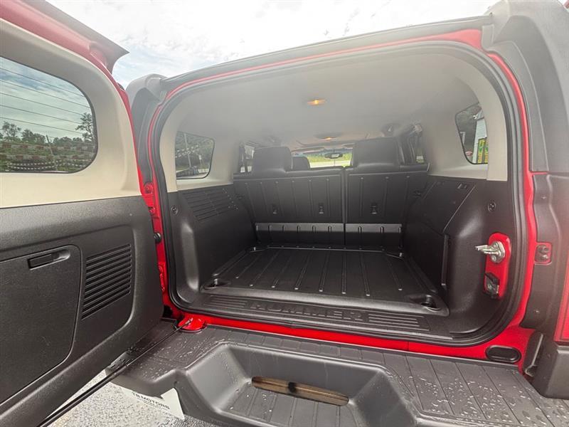 HUMMER H3 Sport Utility 2006
