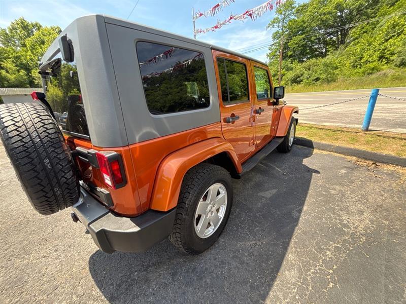 Jeep Wrangler Unlimited Sahara 4WD 2010