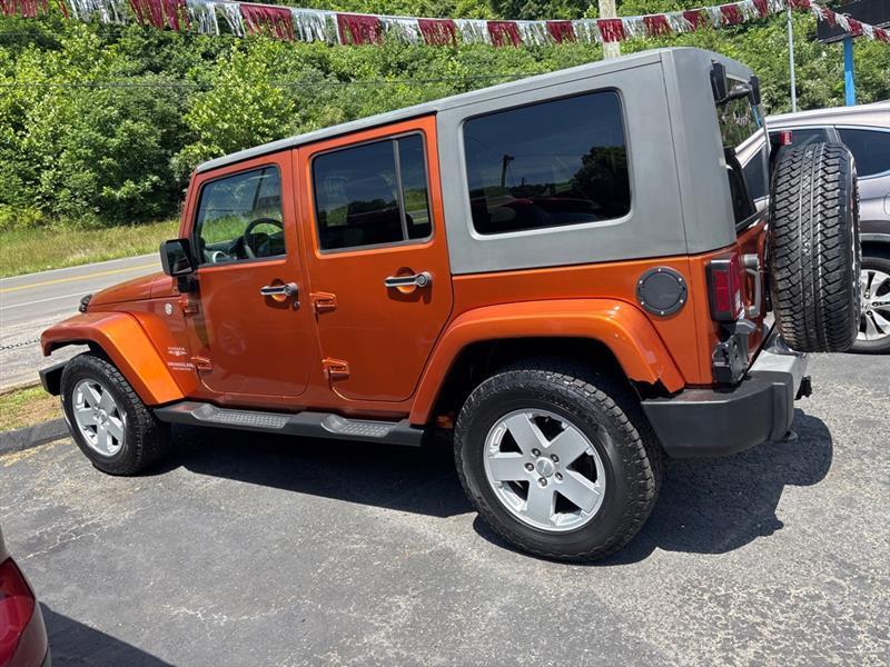 Jeep Wrangler Unlimited Sahara 4WD 2010