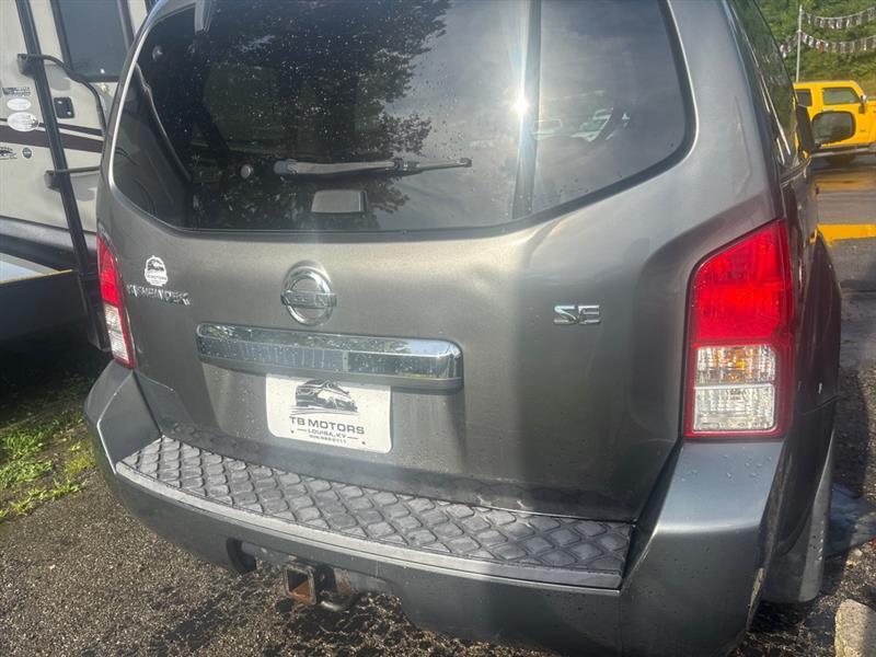 Nissan Pathfinder SE 4WD 2008