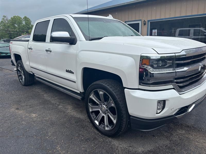 Chevrolet Silverado 1500 High Country Crew Cab Long Box 4WD 2017