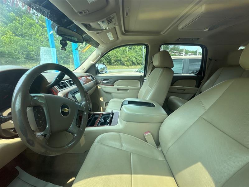 Chevrolet Tahoe LTZ 4WD 2013