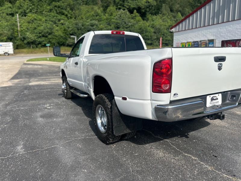 Dodge Ram 3500 SLT Long Bed 4WD DRW 2007