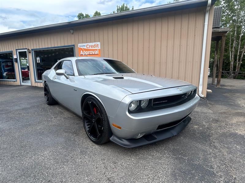 Dodge Challenger SRT8 2008