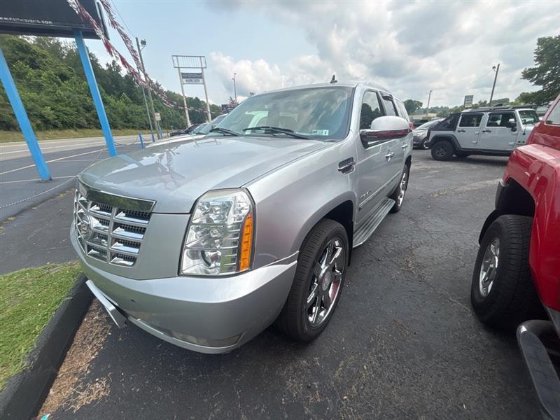 Cadillac Escalade AWD Luxury 2012