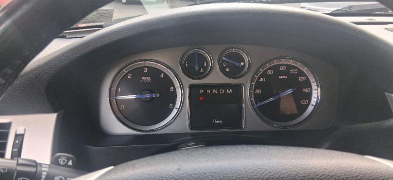 Cadillac Escalade AWD Luxury 2012