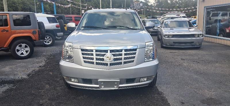 Cadillac Escalade AWD Luxury 2012