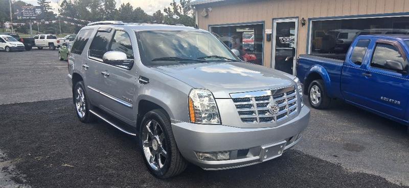 Cadillac Escalade AWD Luxury 2012