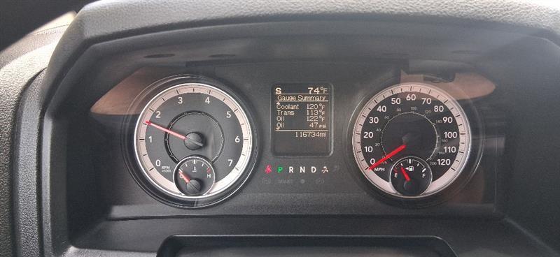 RAM 1500 Classic Tradesman Quad Cab 4WD 2022
