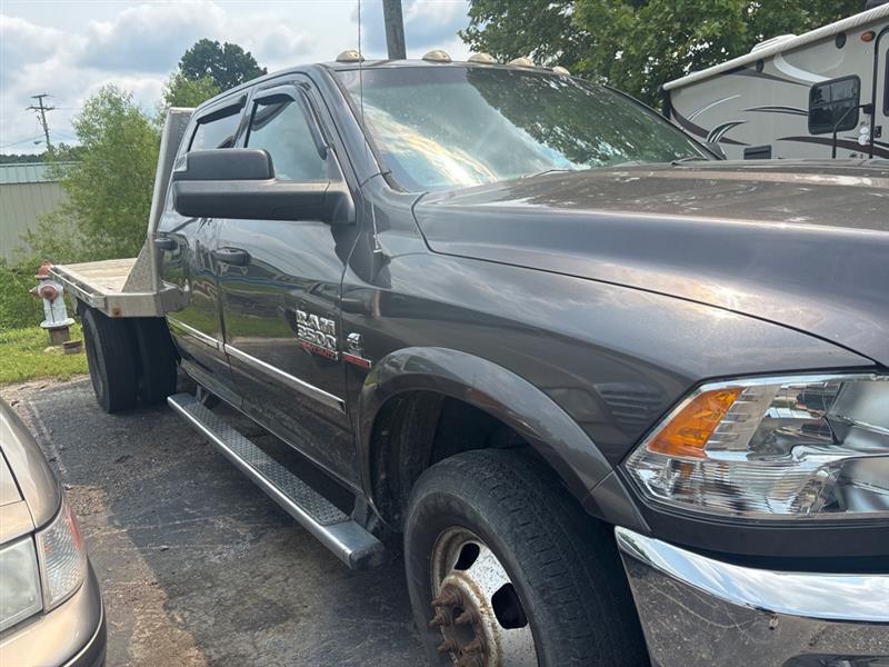 RAM 3500 Crew Cab 4WD DRW 2015