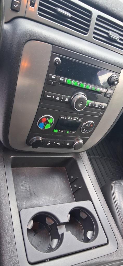 Chevrolet Avalanche LT 4WD 2011