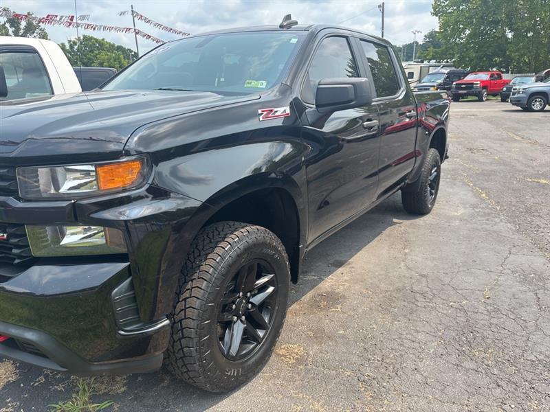 Chevrolet Silverado 1500 Custom Trail Boss Crew Cab Long Box 4WD 2020