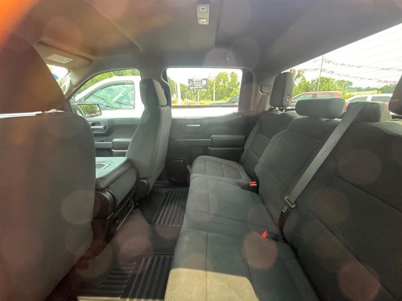 Chevrolet Silverado 1500 Custom Trail Boss Crew Cab Long Box 4WD 2020