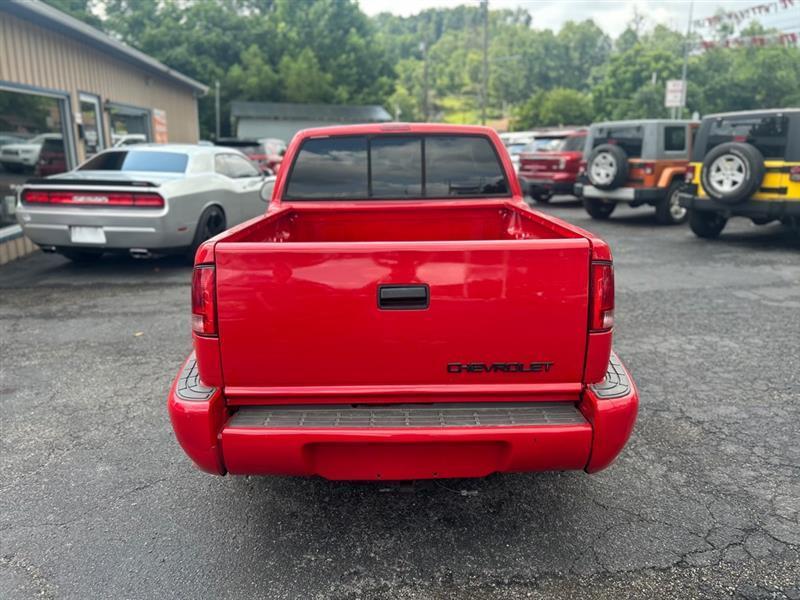 Chevrolet S10 Pickup LS Long Bed 2WD 2000