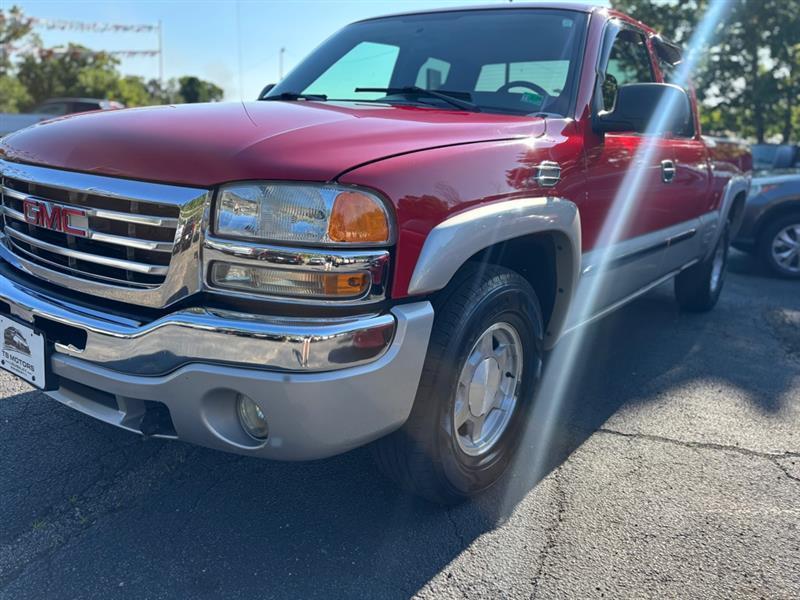 GMC Sierra 1500 SLE Ext. Cab Long Bed 4WD 2004