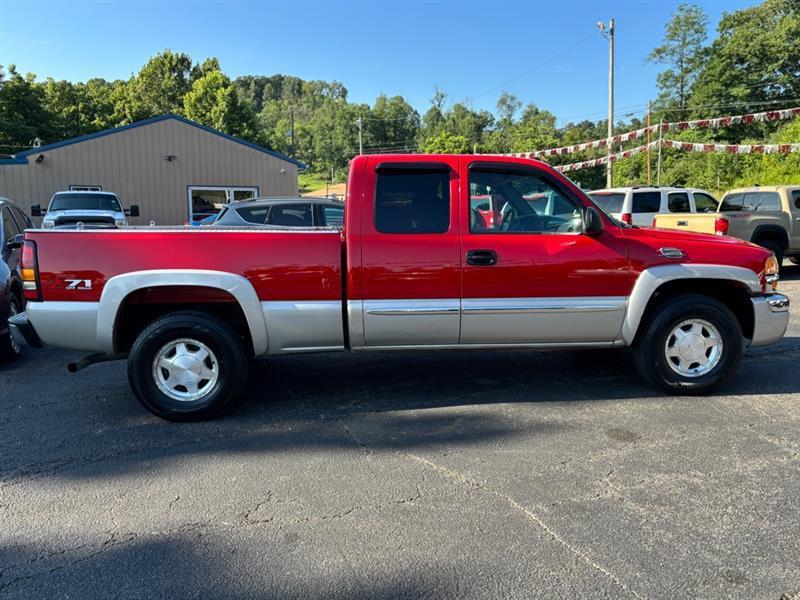 GMC Sierra 1500 SLE Ext. Cab Long Bed 4WD 2004
