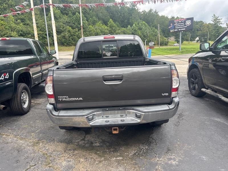 Toyota Tacoma Double Cab V6 6MT 4WD 2015