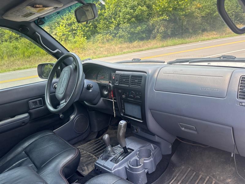 Toyota Tacoma Xtracab V6 4WD 2000