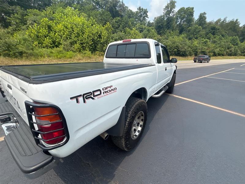 Toyota Tacoma Xtracab V6 4WD 2000