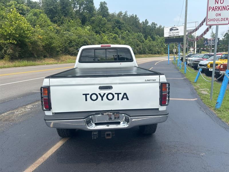 Toyota Tacoma Xtracab V6 4WD 2000