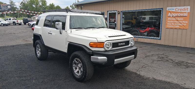 Toyota FJ Cruiser 4WD MT 2014