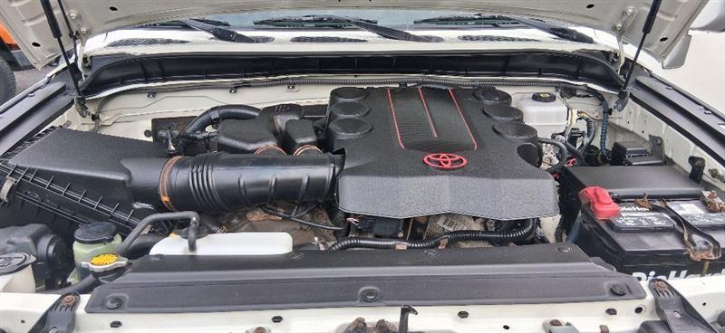 Toyota FJ Cruiser 4WD MT 2014