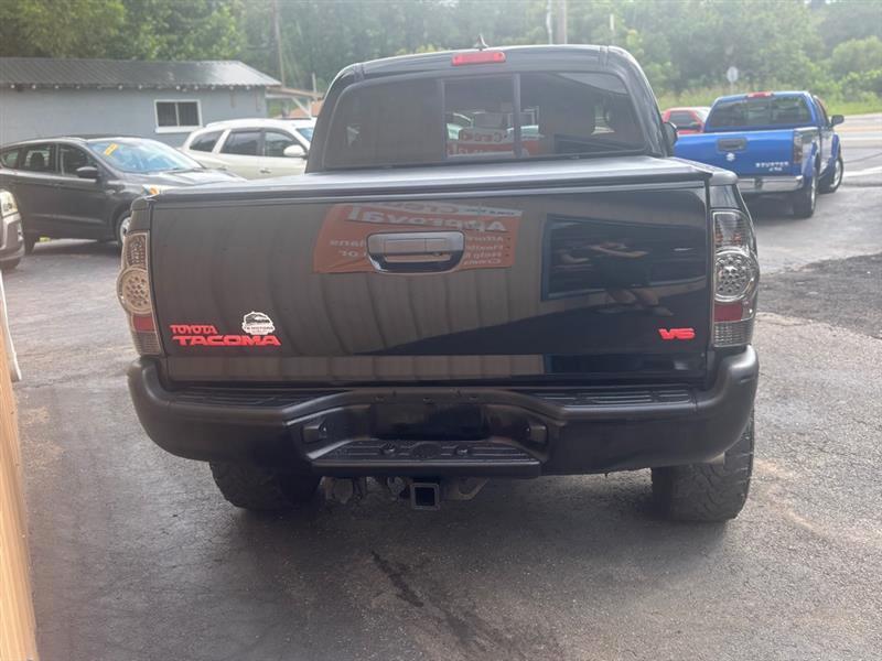 Toyota Tacoma Double Cab V6 5AT 4WD 2014