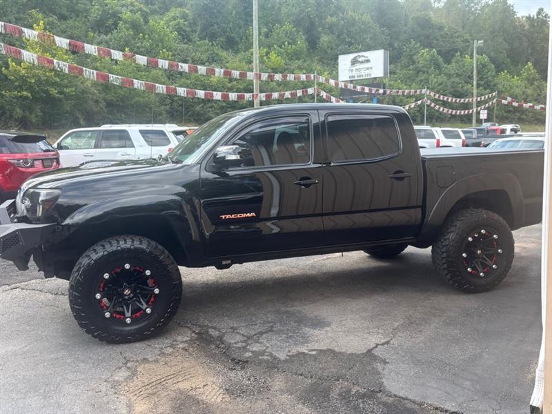 Toyota Tacoma Double Cab V6 5AT 4WD 2014