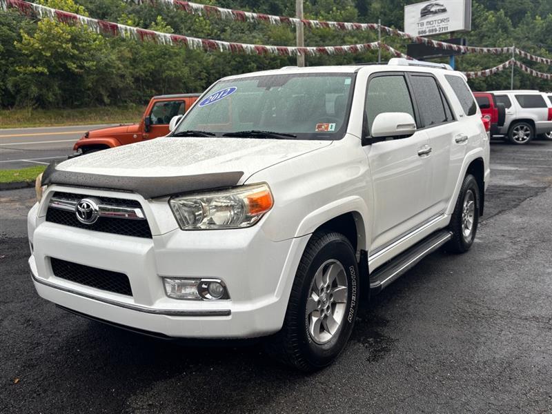 Toyota 4Runner SR5 4WD 2012