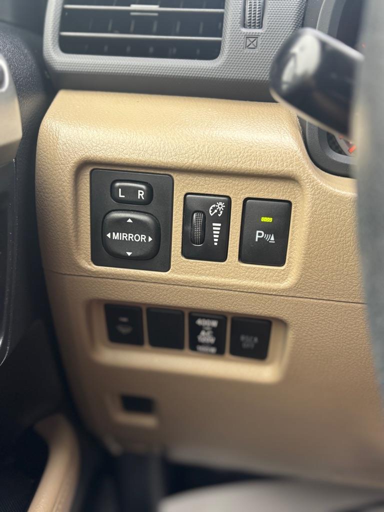 Toyota 4Runner SR5 4WD 2012