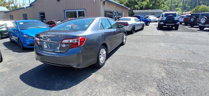 Toyota Camry LE 2014
