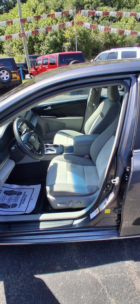 Toyota Camry LE 2014