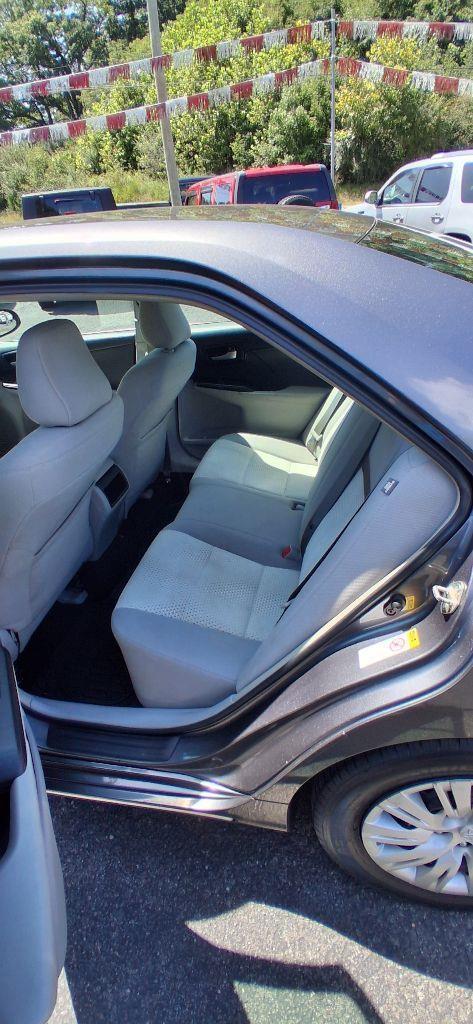 Toyota Camry LE 2014
