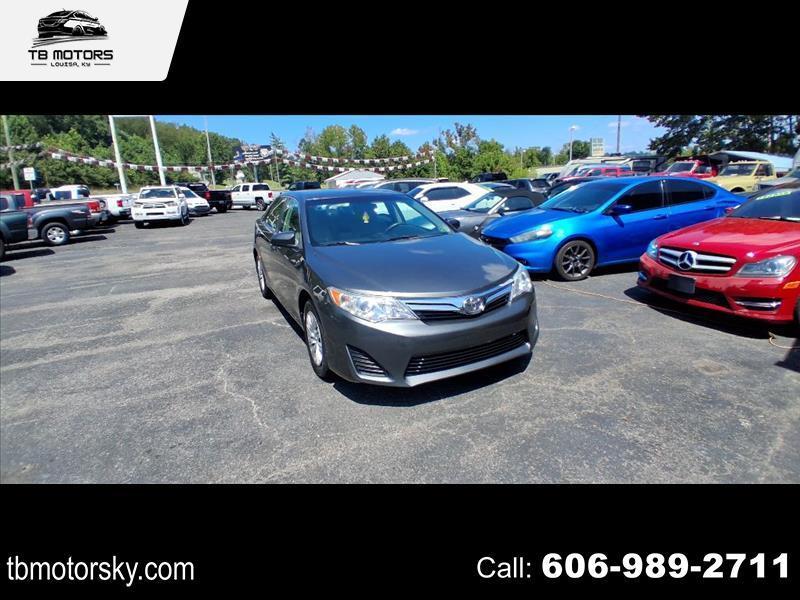 Toyota Camry LE 2014