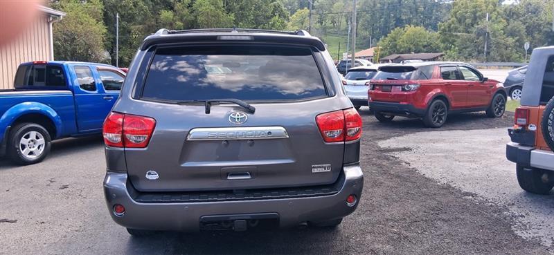 Toyota Sequoia Limited 4WD 2014
