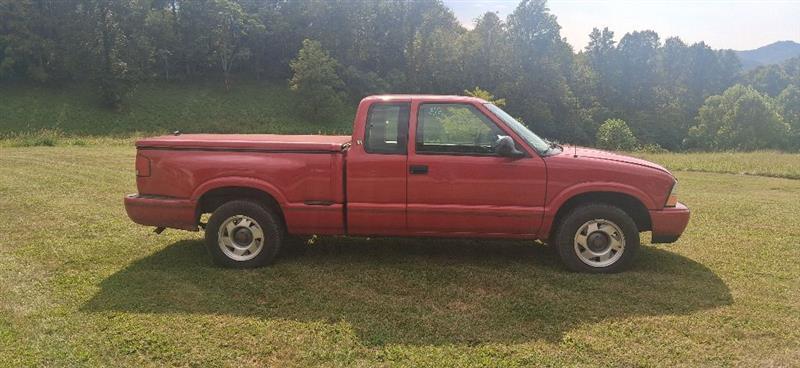 GMC Sonoma SLS Ext. Cab 2WD 1998