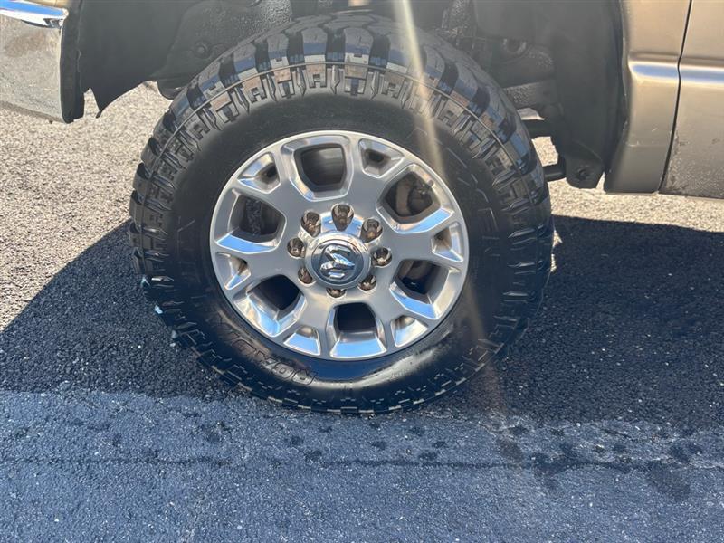 Dodge Ram 2500 SLT Quad Cab Long Bed 4WD 2005