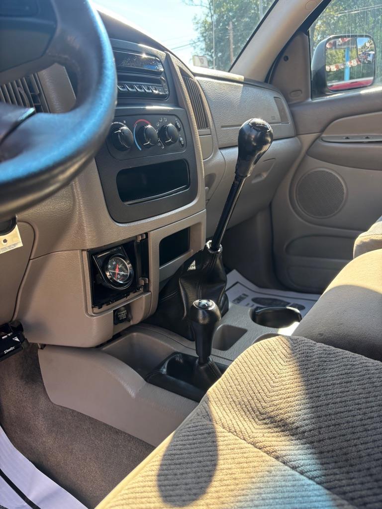 Dodge Ram 2500 SLT Quad Cab Long Bed 4WD 2005