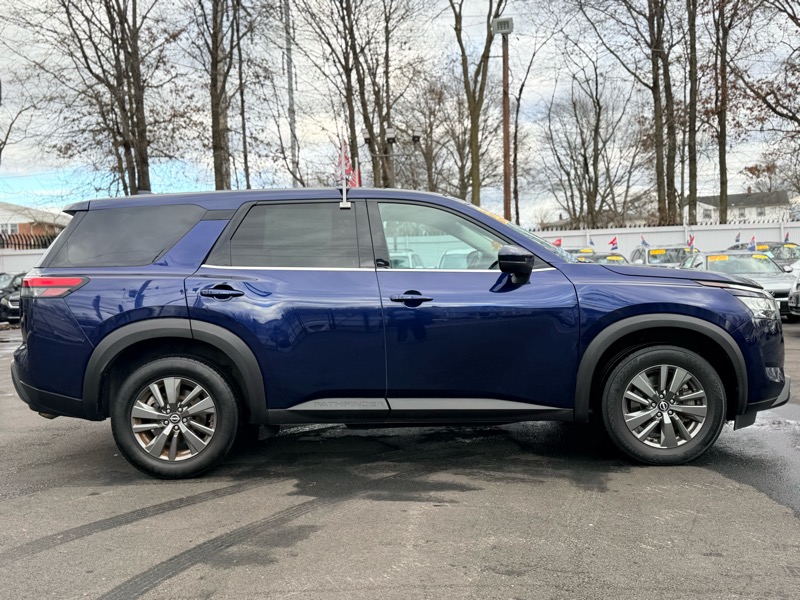 Nissan Pathfinder S 4WD 2022