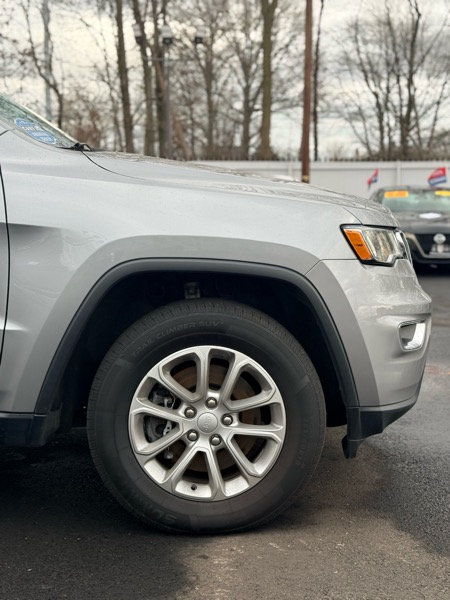 Jeep Grand Cherokee Laredo E 4WD 2021