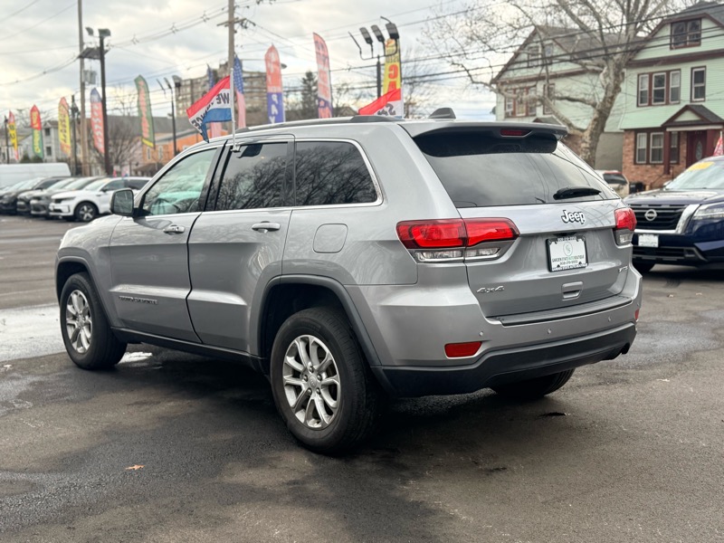 Jeep Grand Cherokee Laredo E 4WD 2021