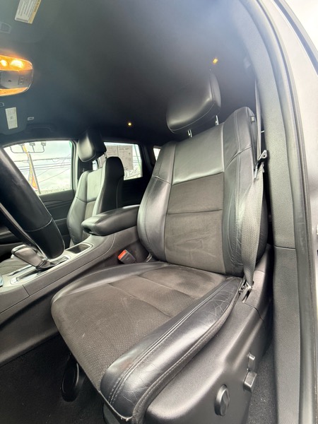 Jeep Grand Cherokee Laredo E 4WD 2021