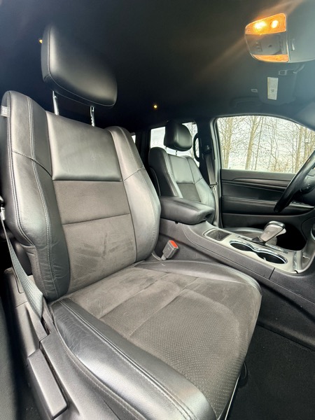 Jeep Grand Cherokee Laredo E 4WD 2021