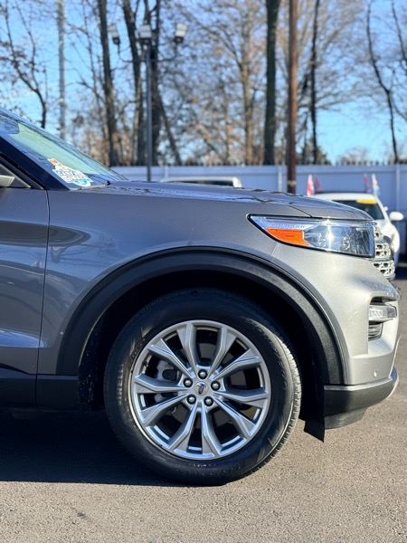 Ford Explorer Limited 2023